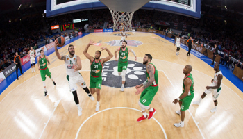 Panathinaikos - Baskonia Vitoria: los vascos tendrán un duro cruce ante un rival que quiere clasificar a último minuto